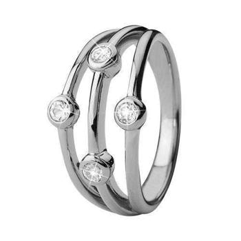 Christina Thrown bred åben ring med 4 glitrende topaser, model 3.18.A køb det billigst hos Guldsmykket.dk her
